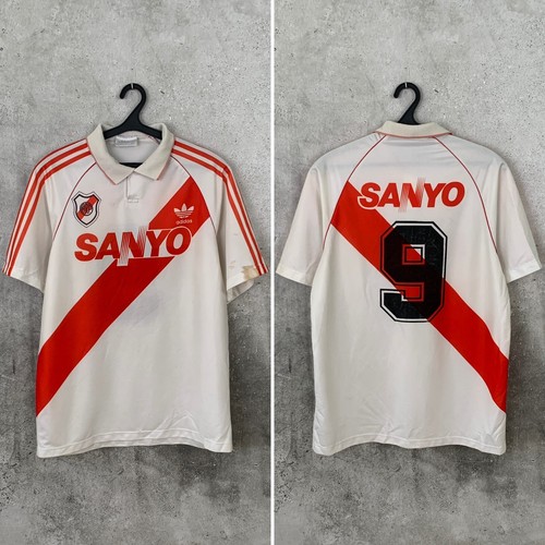 River plate 1992 - plate, home